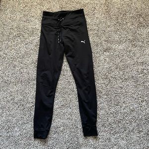 Women’s Puma athletic pants